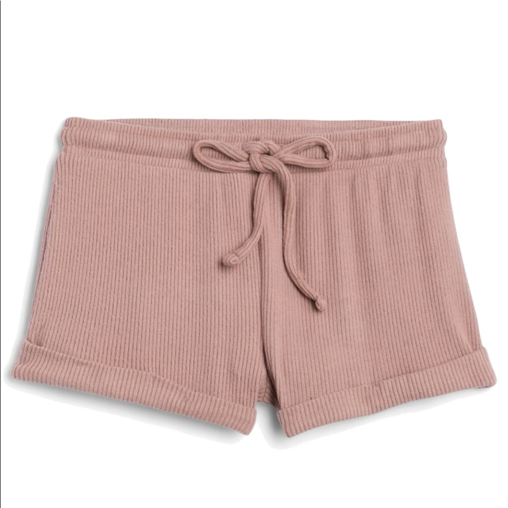 Soft, mauve, comfy , ribbed